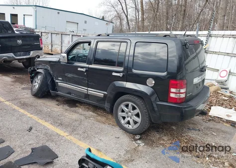 2012 Jeep Liberty Sport z USA, uszkodzony, nr VIN 1C4PJMAK0CW196056